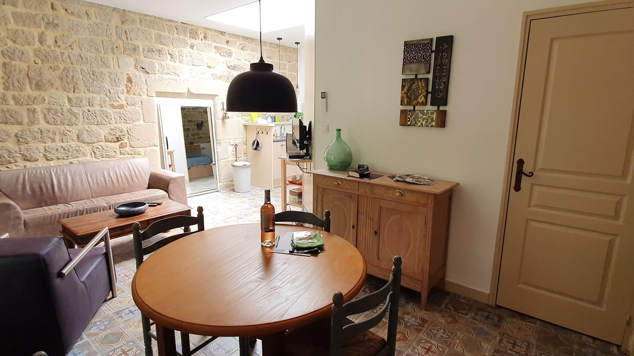 Photo of Livingroom in Largentiere