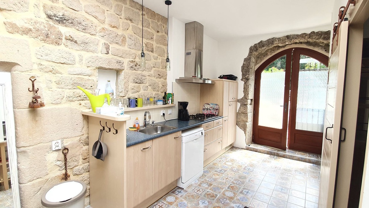 Photo of Kitchen in Largentiere