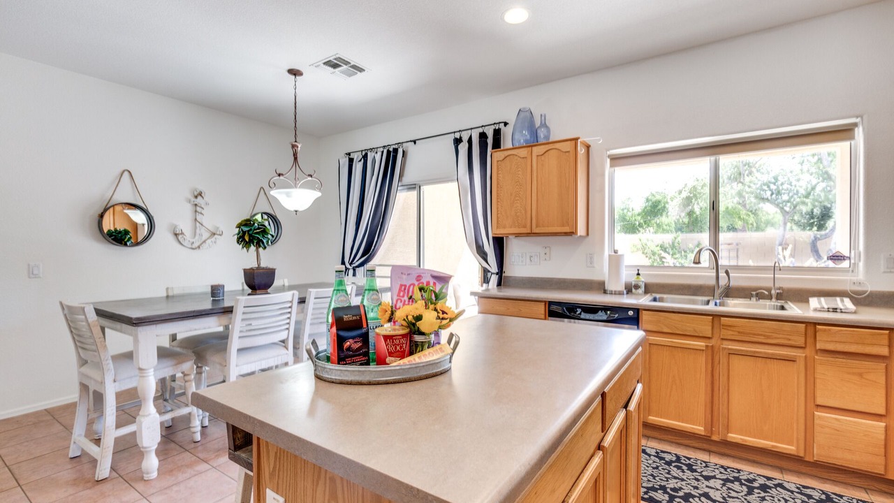 Photo of Kitchen in Sunrise