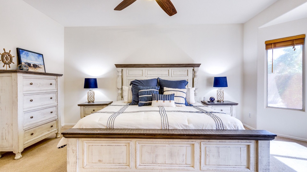 Photo of Bedroom in Sunrise