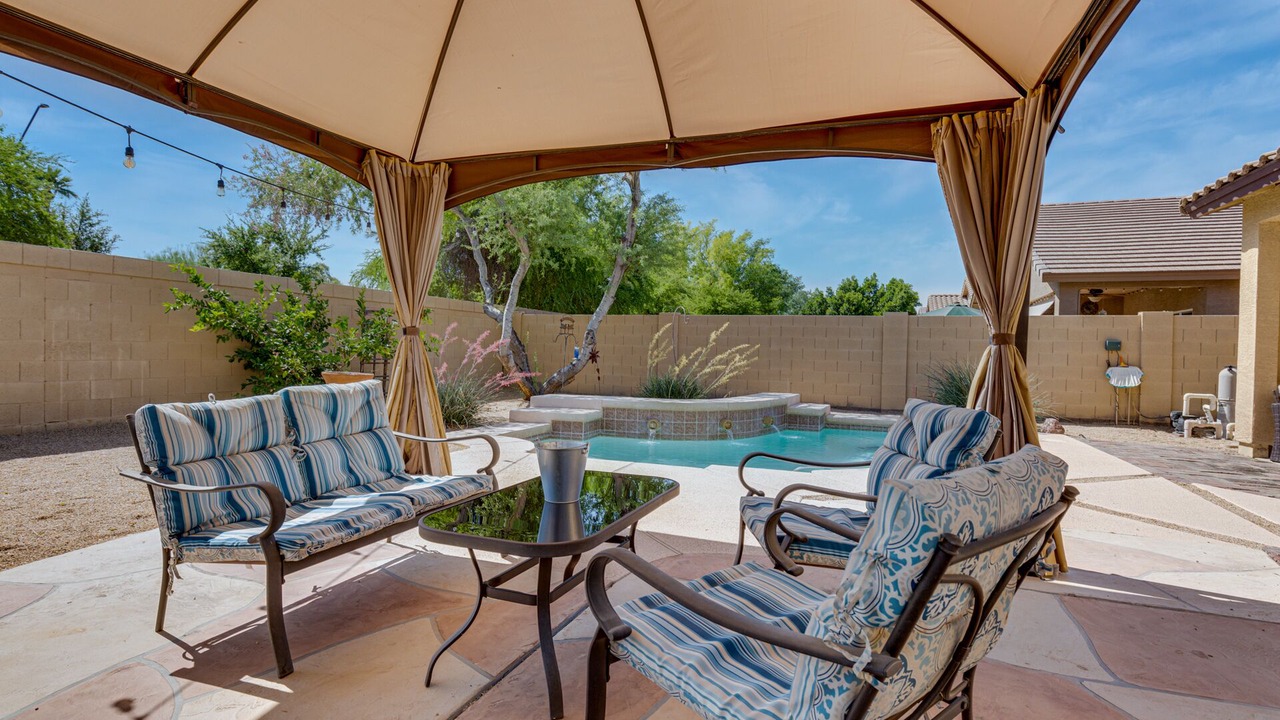 Photo of Patio Balcony in Sunrise