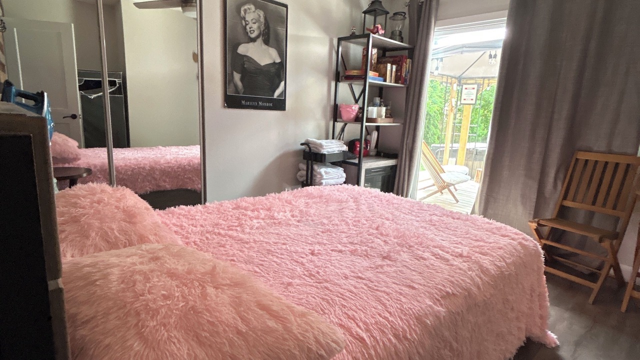 Photo of Bedroom in Alcona