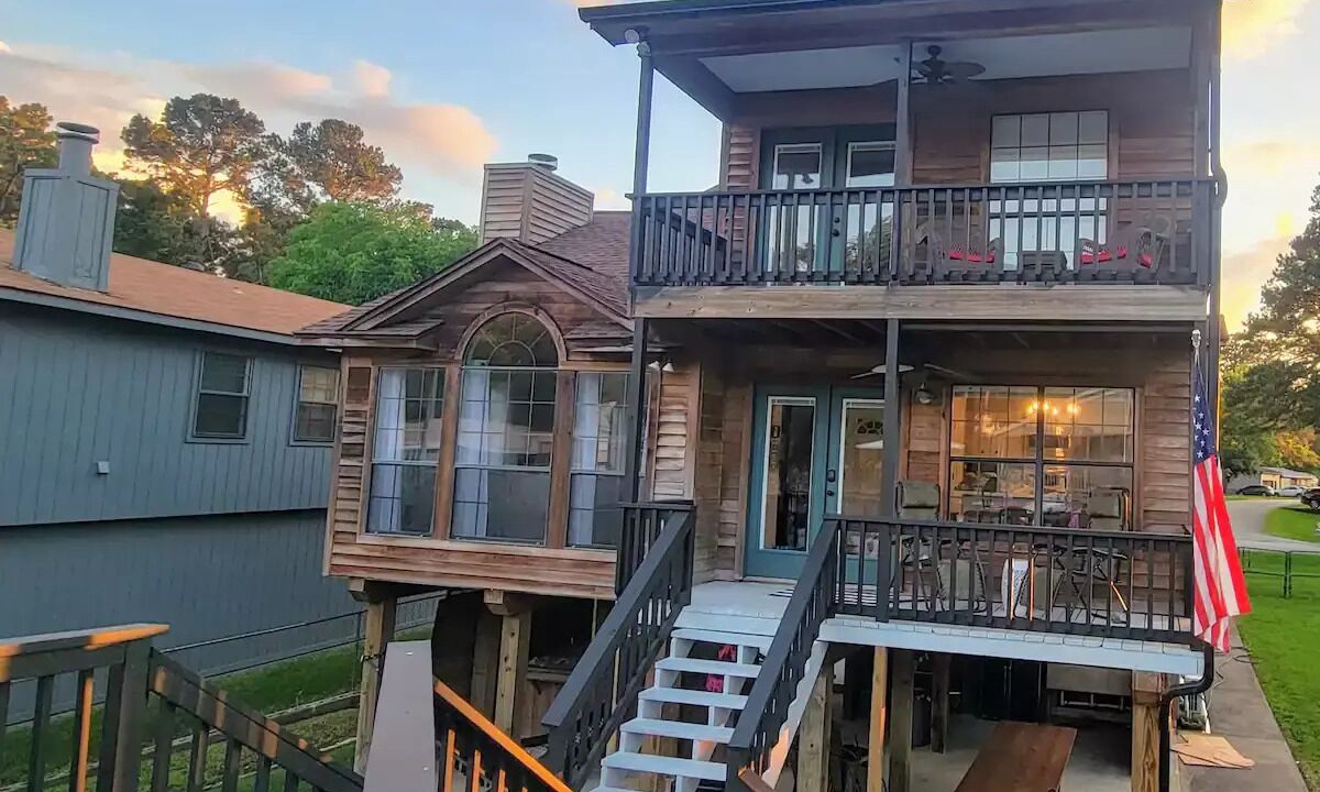 Photo of Outdoor in Willis
