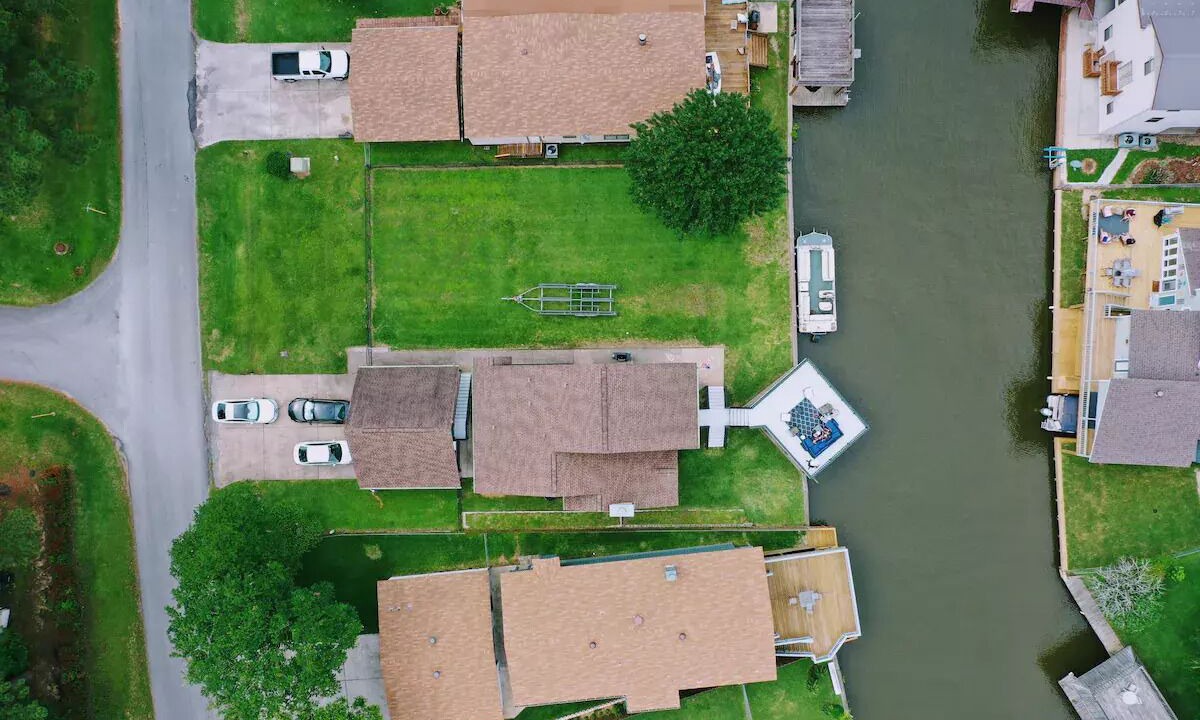Photo of Outdoor in Willis