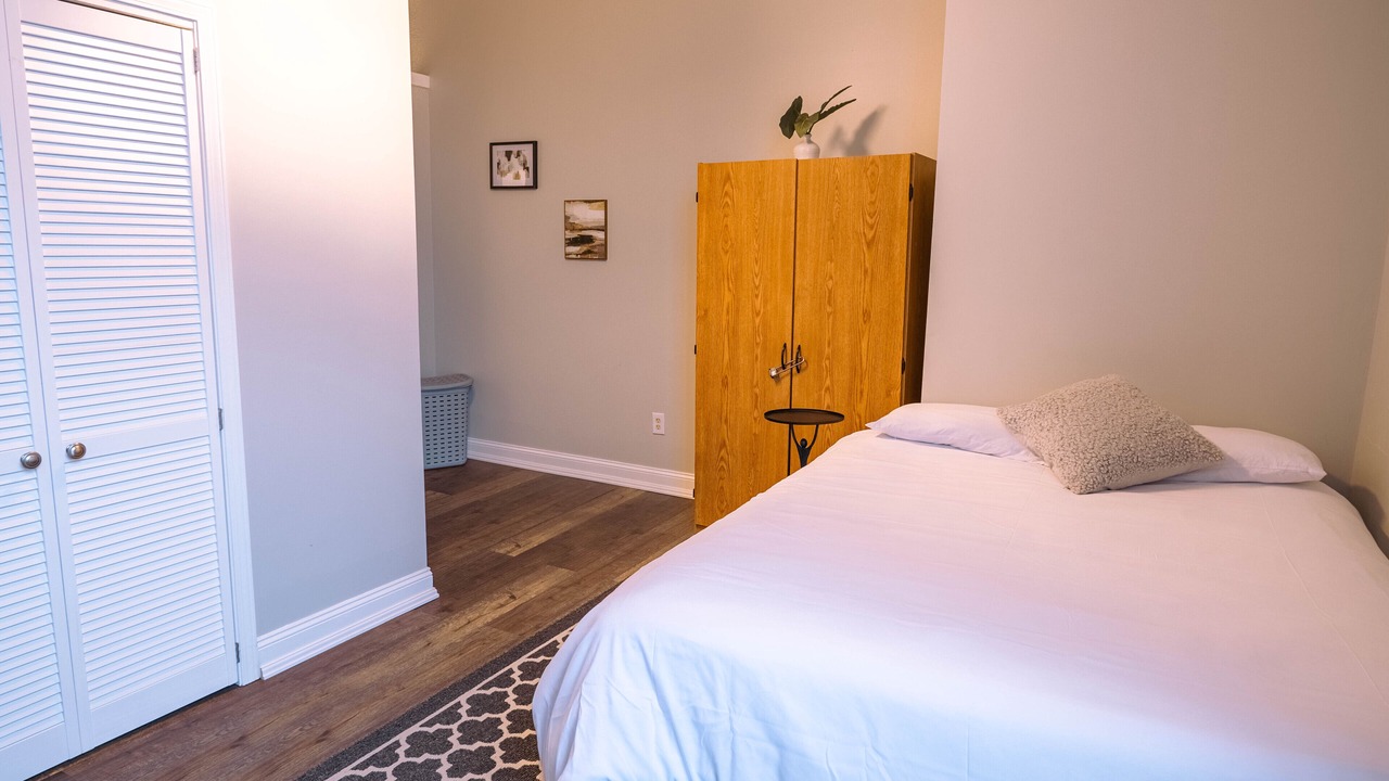 Photo of Bedroom in Downtown Lafayette Historic District