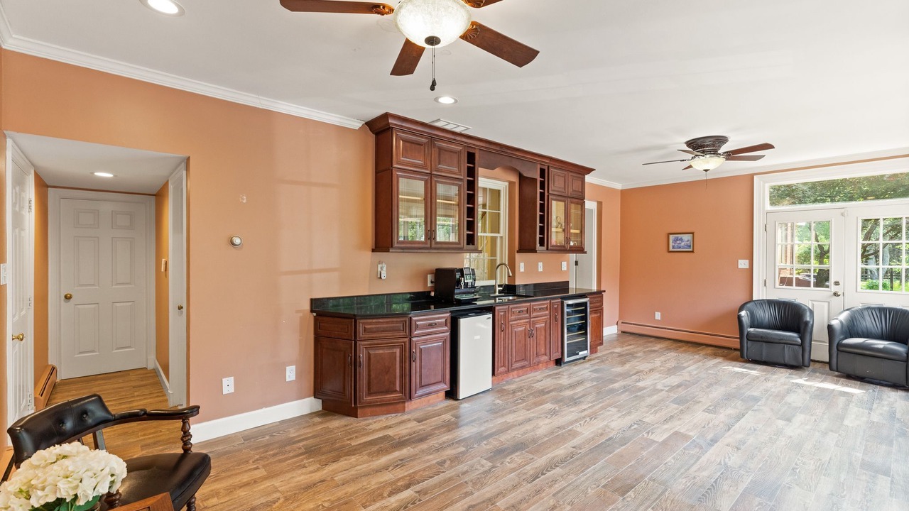 Photo of Livingroom in Hamilton