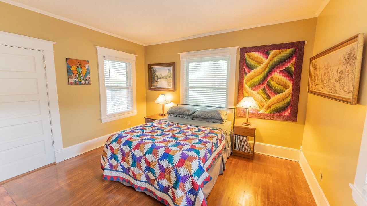 Photo of Bedroom in Lee's Summit