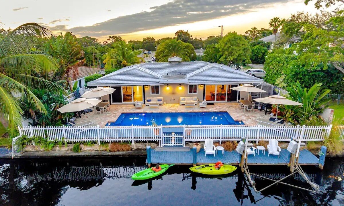 Photo of Outdoor in Wilton Manors