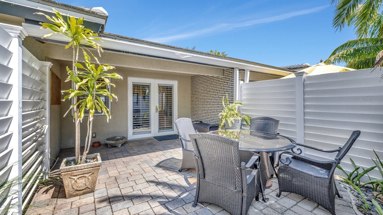 Photo of Outdoor in Wilton Manors