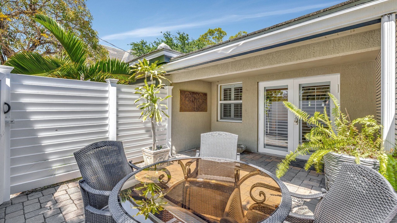 Photo of Outdoor in Wilton Manors
