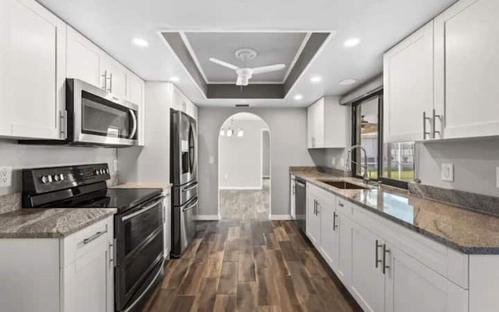 Photo of Kitchen in Caloosahatchee
