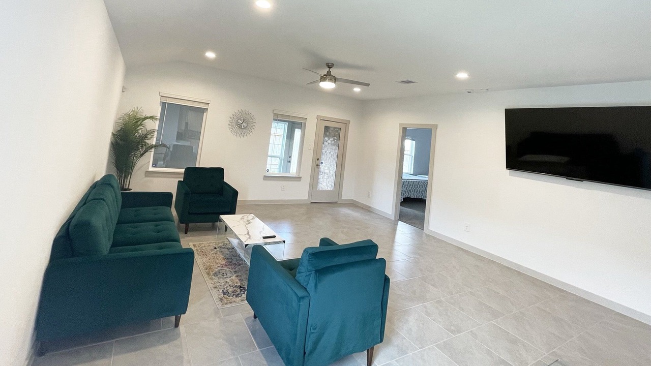 Photo of Livingroom in Barker