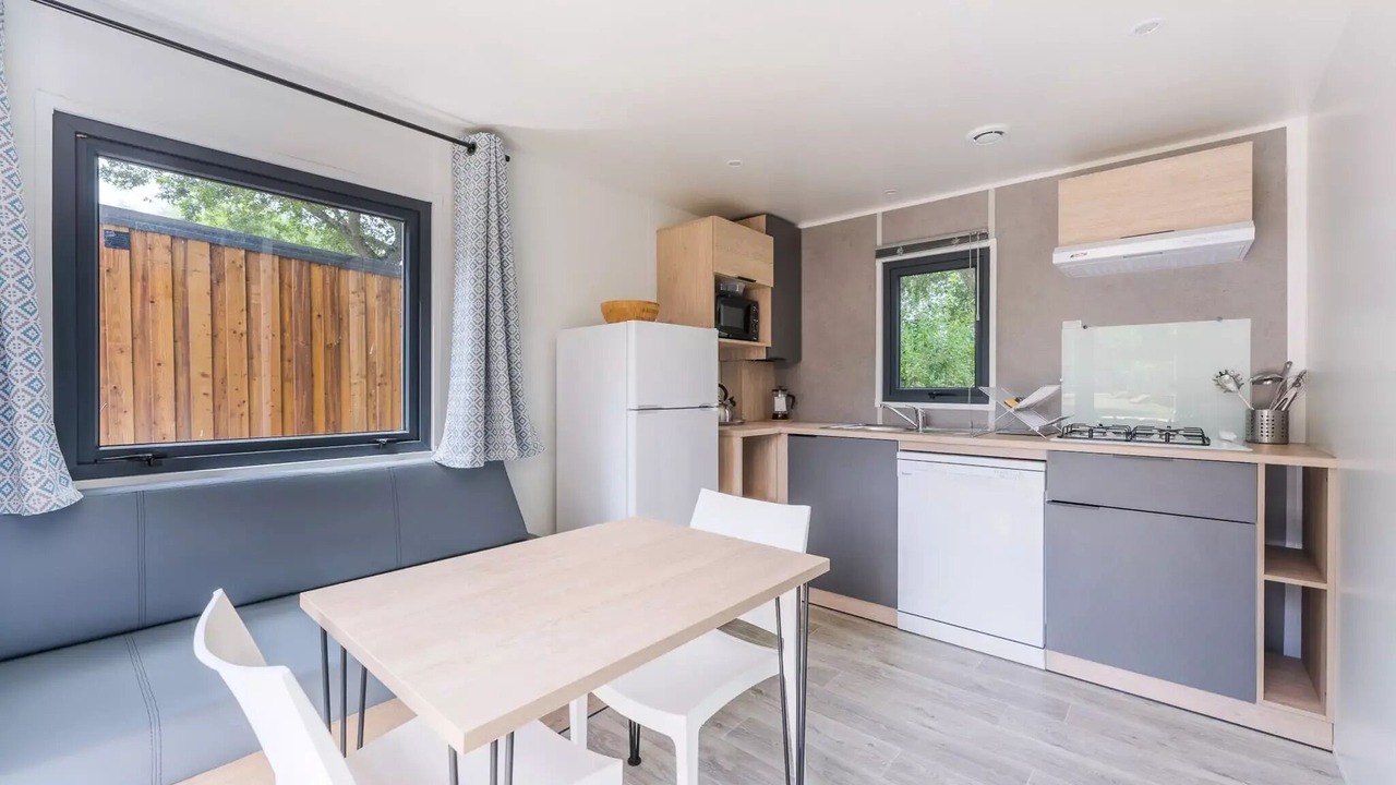 Photo of Kitchen in Saint-Julien-de-Concelles