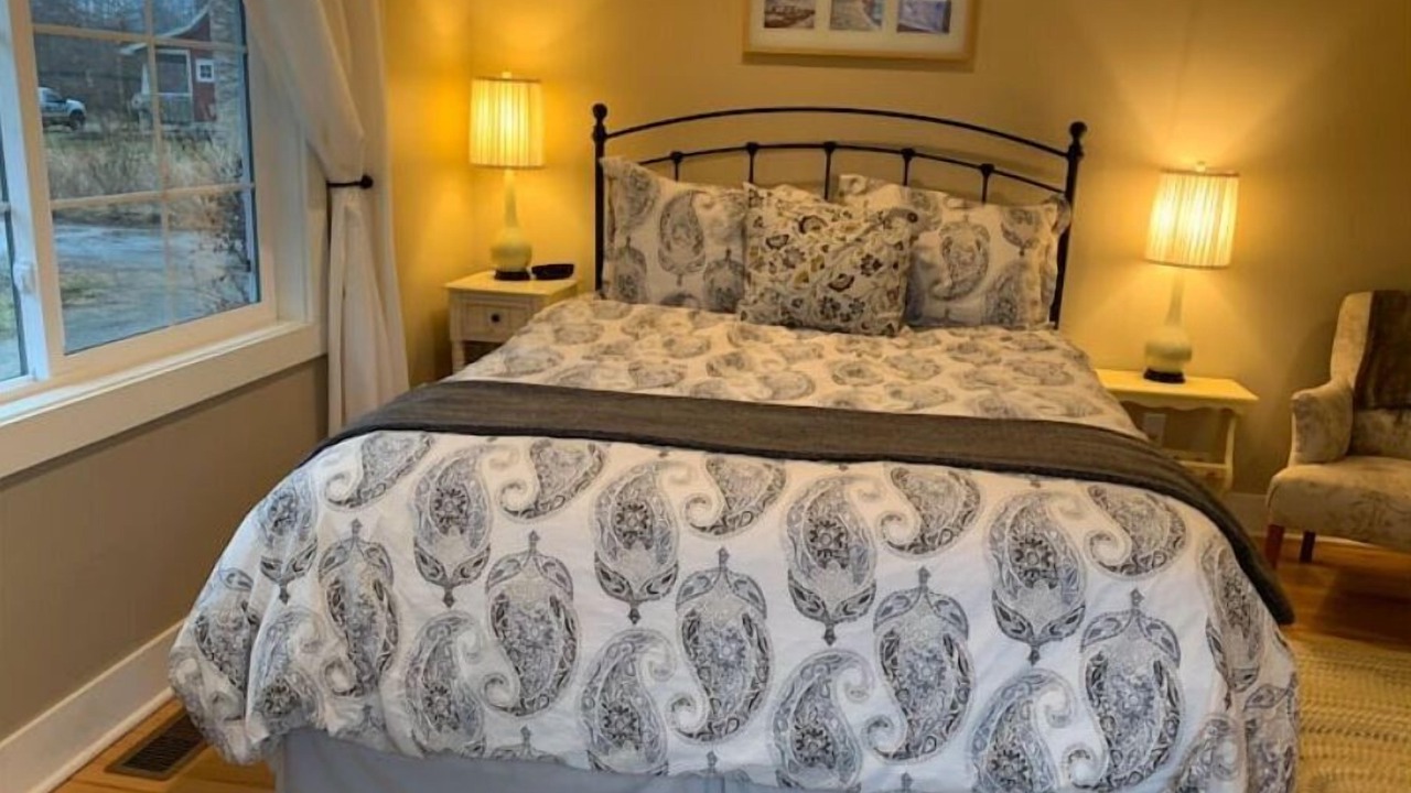 Photo of Bedroom in Douglas