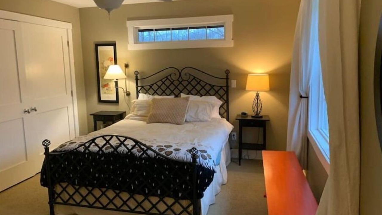 Photo of Bedroom in Douglas