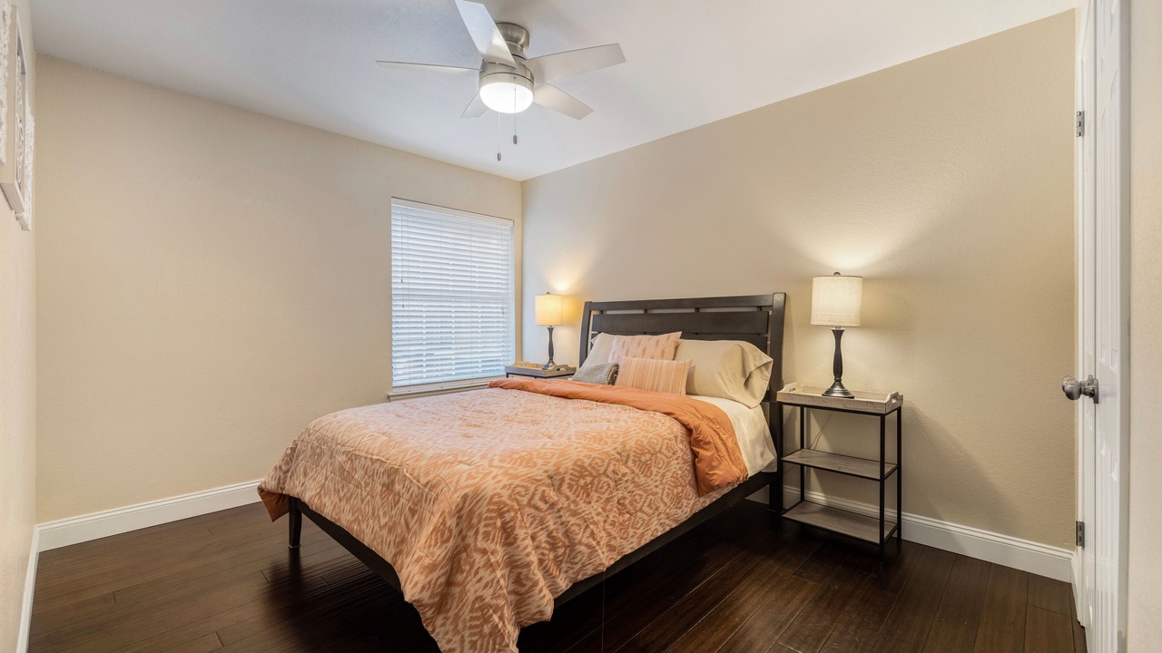 Photo of Bedroom in Scofield Farms