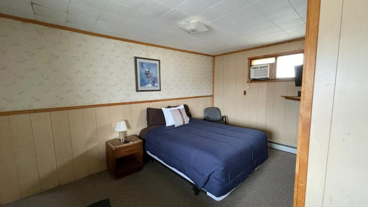 Photo of Bedroom in Onaway