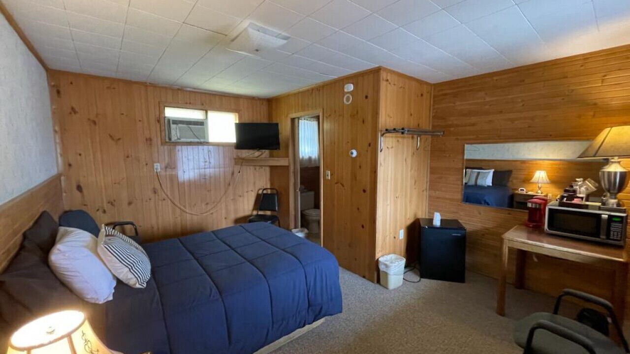 Photo of Bedroom in Onaway