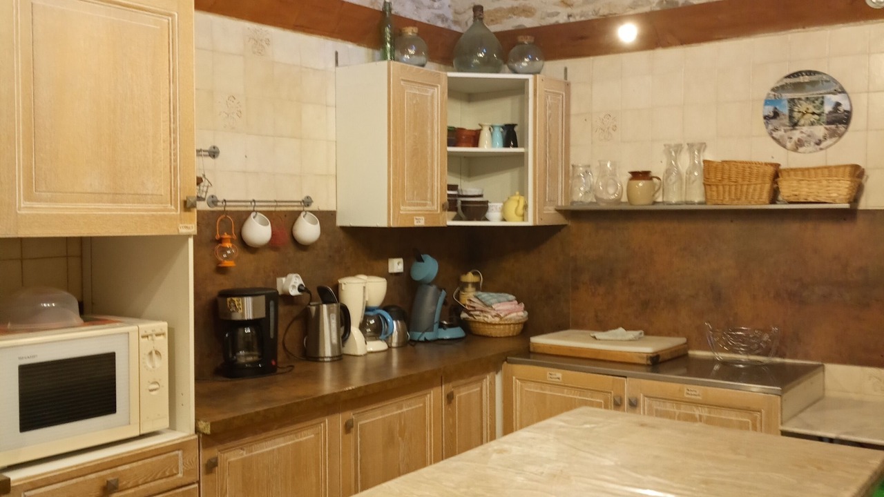 Photo of Kitchen in Mostuejouls