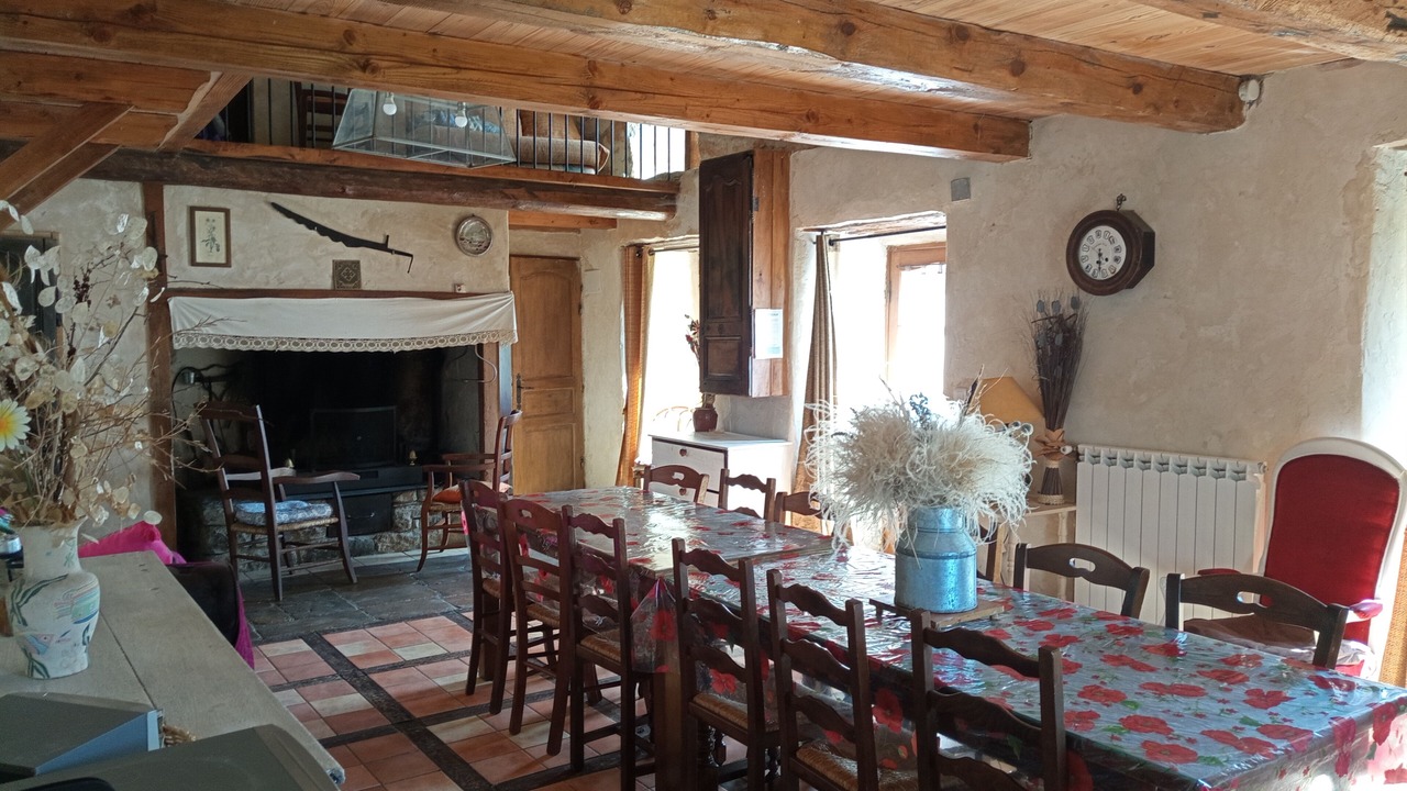 Photo of Others in Mostuejouls