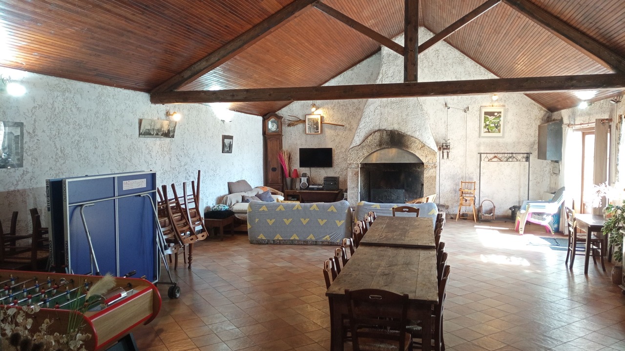 Photo of Others in Mostuejouls