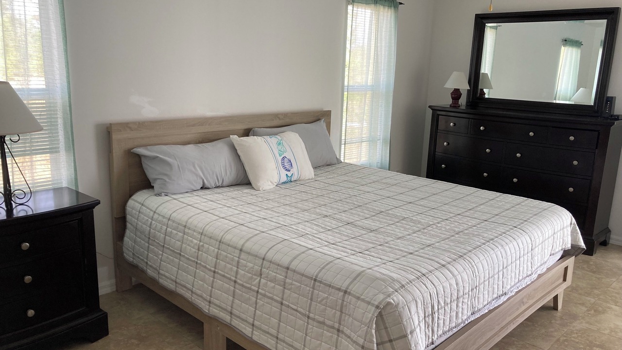 Photo of Bedroom in Diplomat