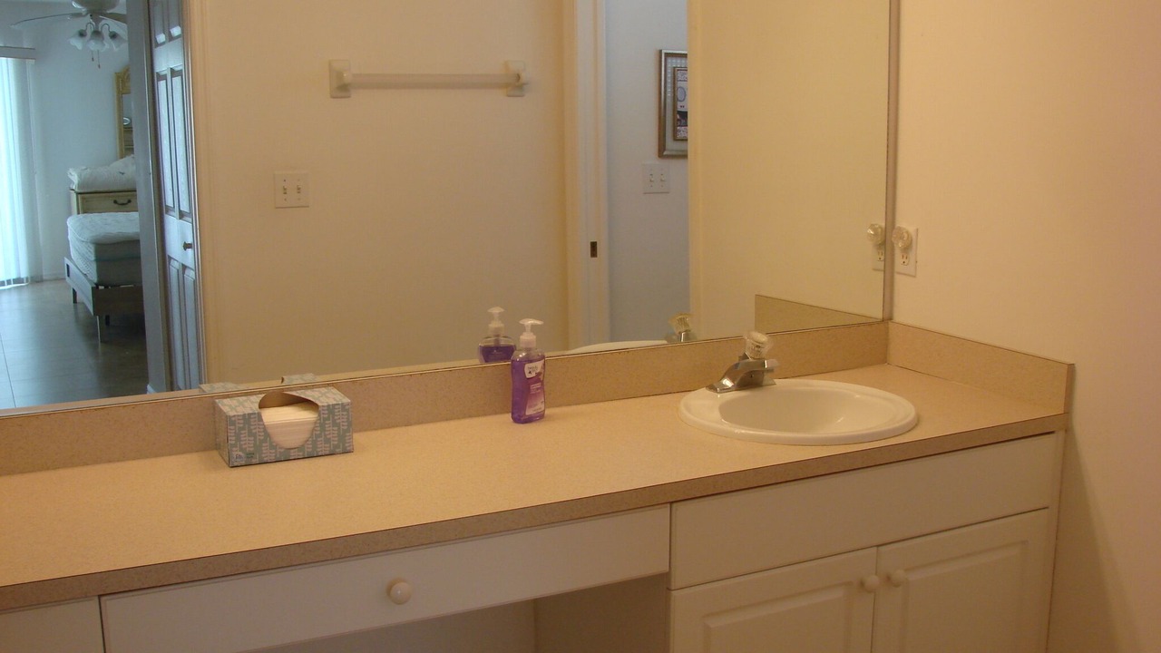 Photo of Bathroom in Diplomat