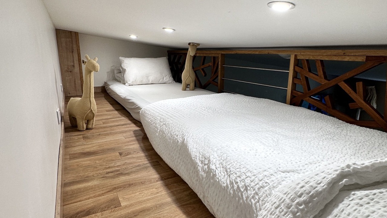 Photo of Bedroom in Les Attaques
