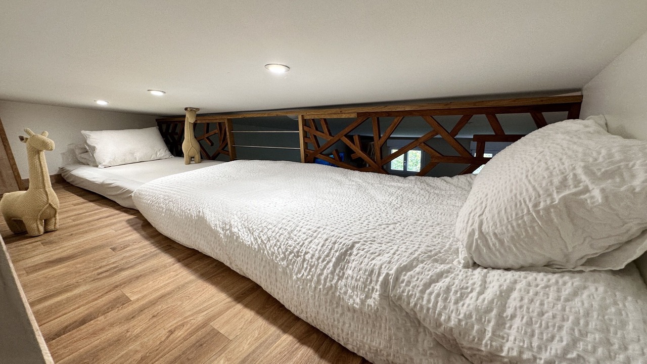 Photo of Bedroom in Les Attaques