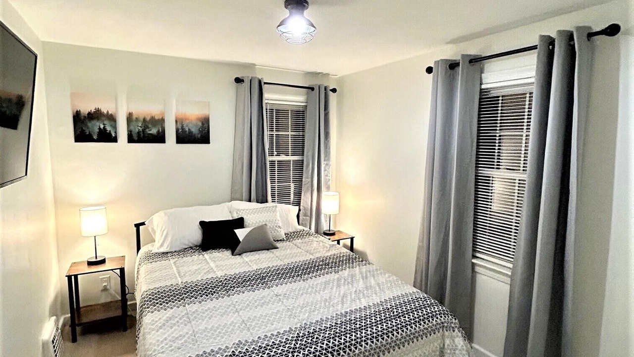 Photo of Bedroom in Port Crane