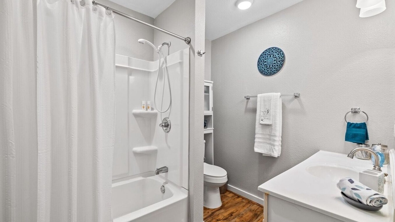Photo of Bathroom in League City