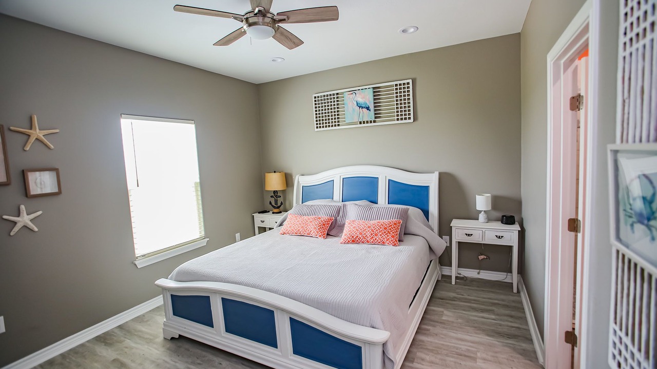 Photo of Bedroom in Cedar Lane