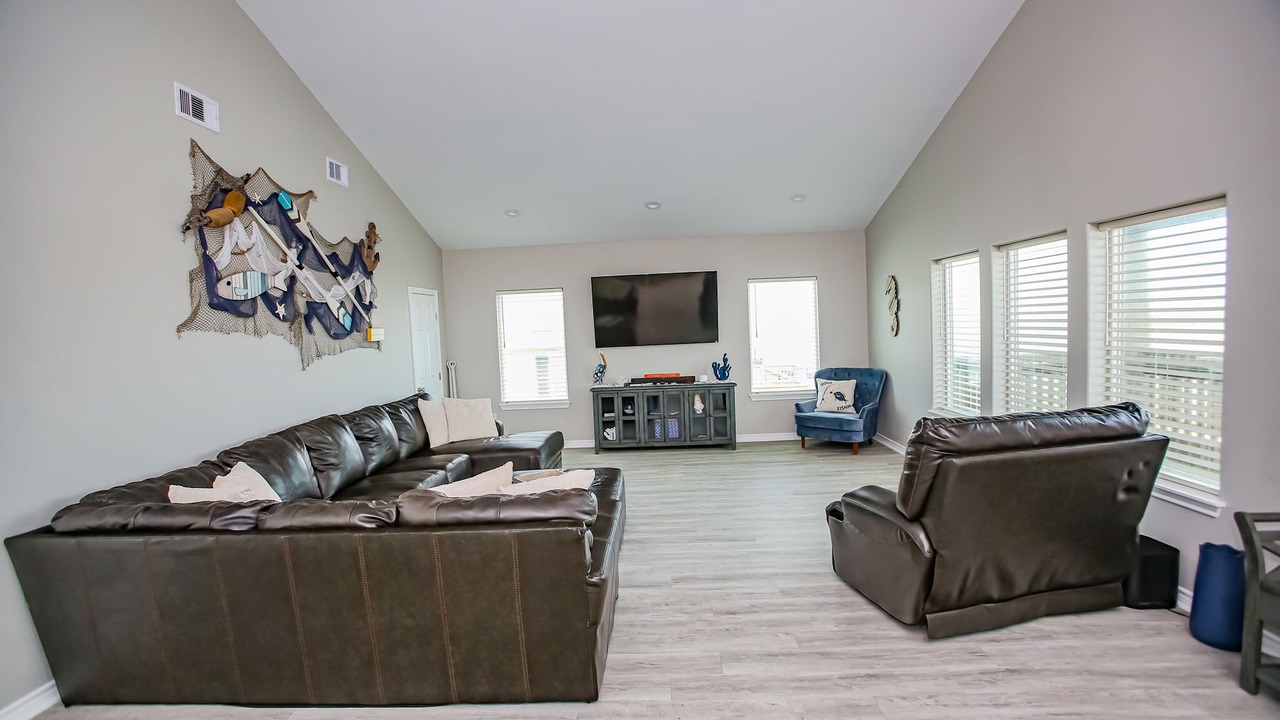 Photo of Livingroom in Cedar Lane