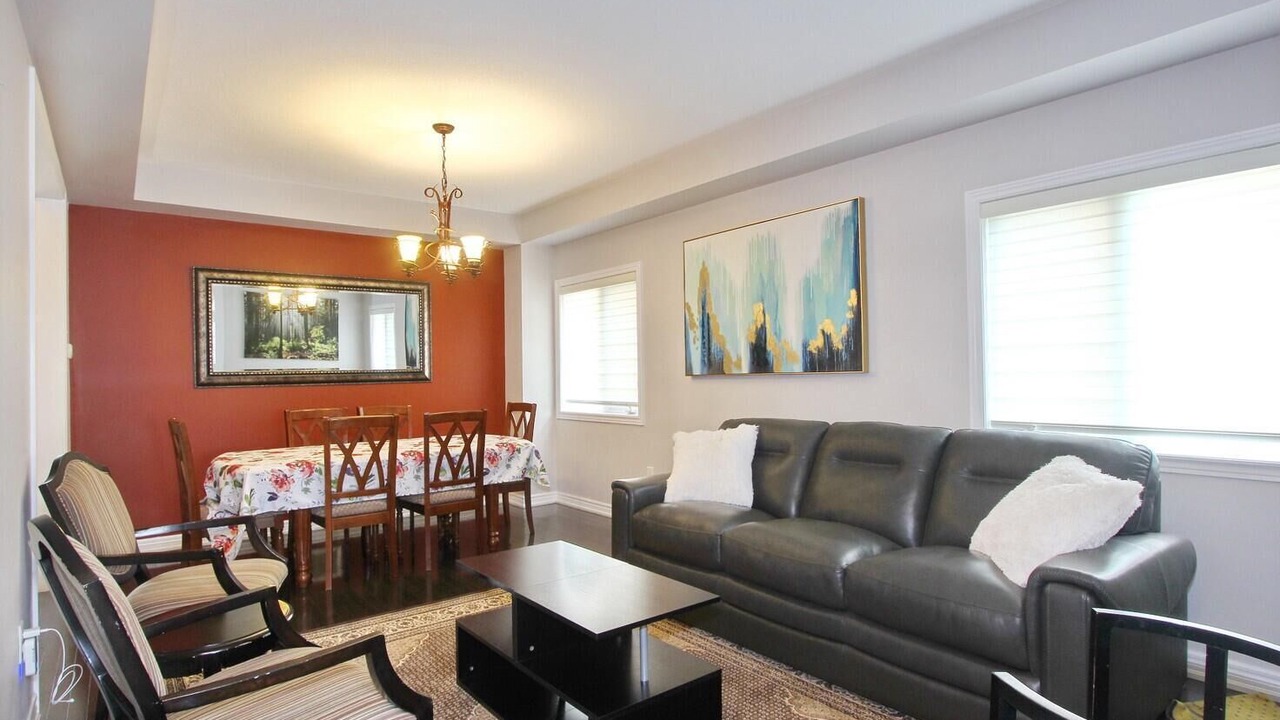 Photo of Livingroom in Mount Pleasant