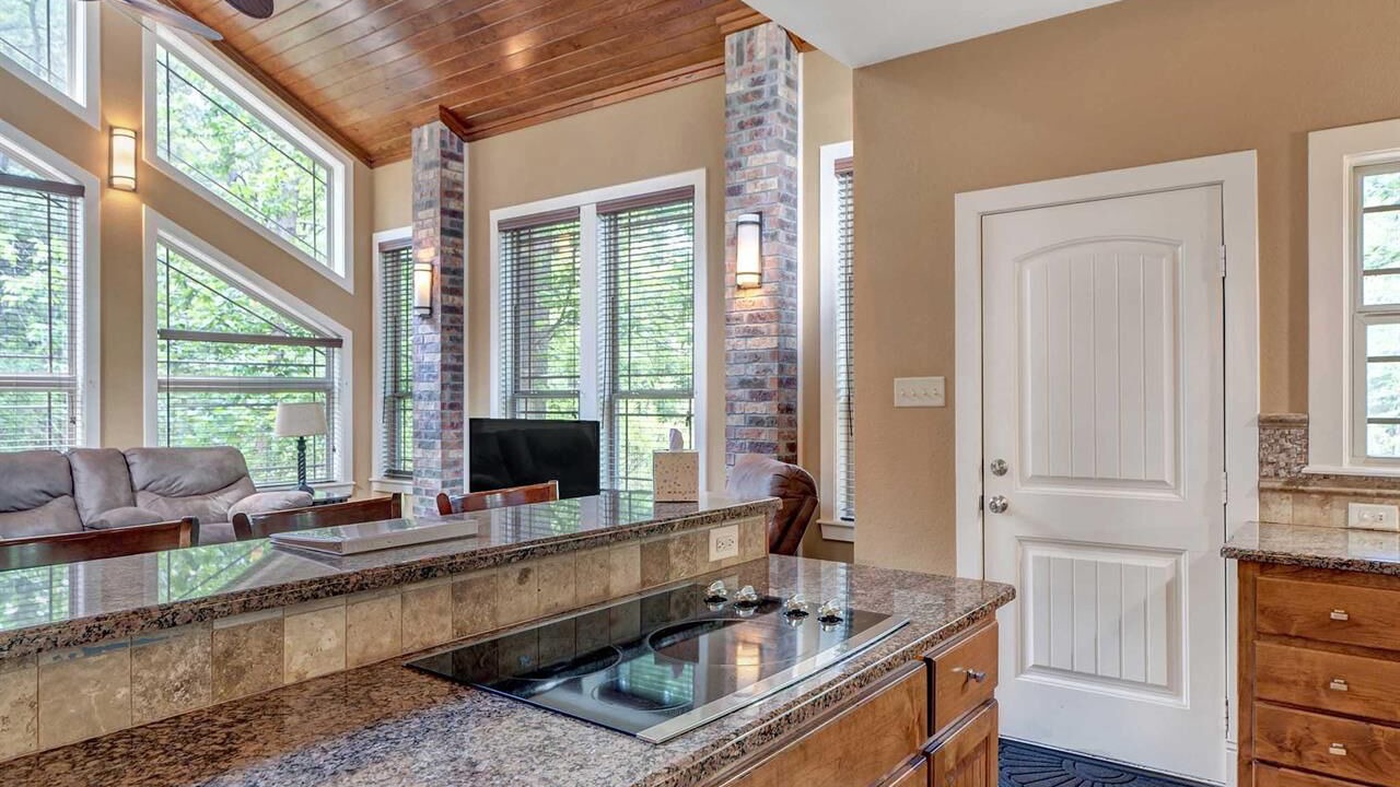 Photo of Kitchen in Flint