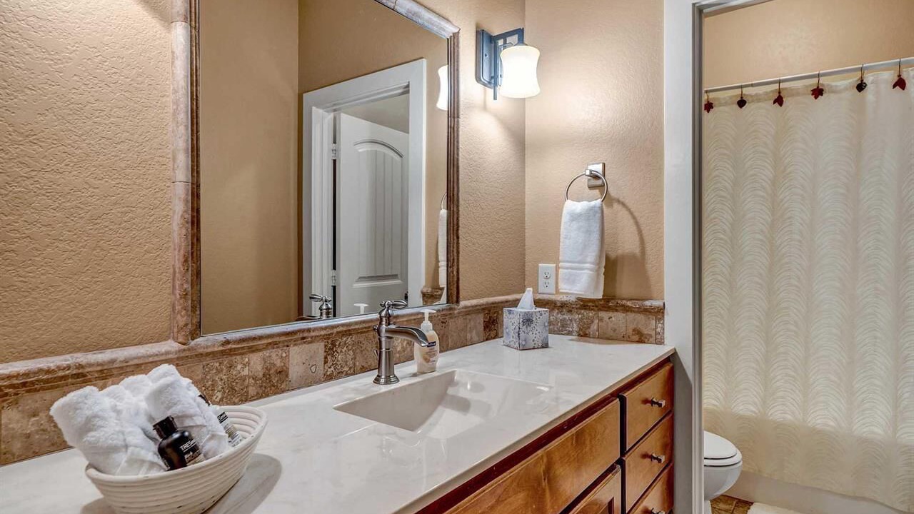 Photo of Bathroom in Flint