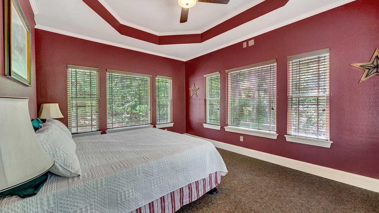 Photo of Bedroom in Flint