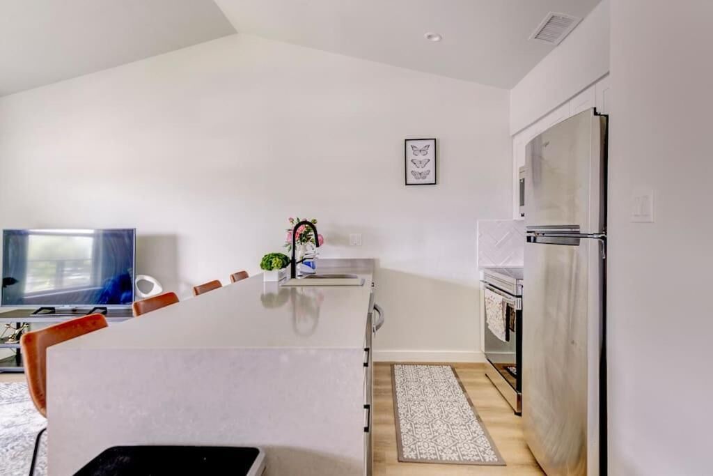 Photo of Kitchen in Barton Hills