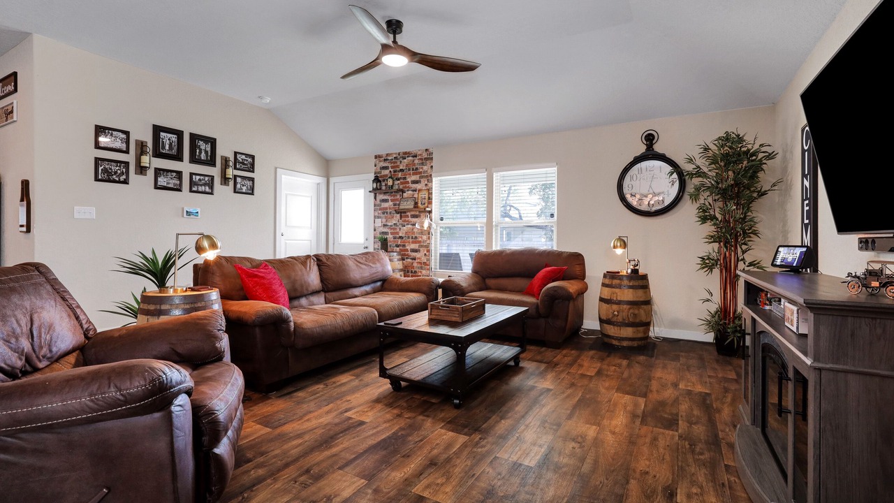 Photo of Livingroom in Southside