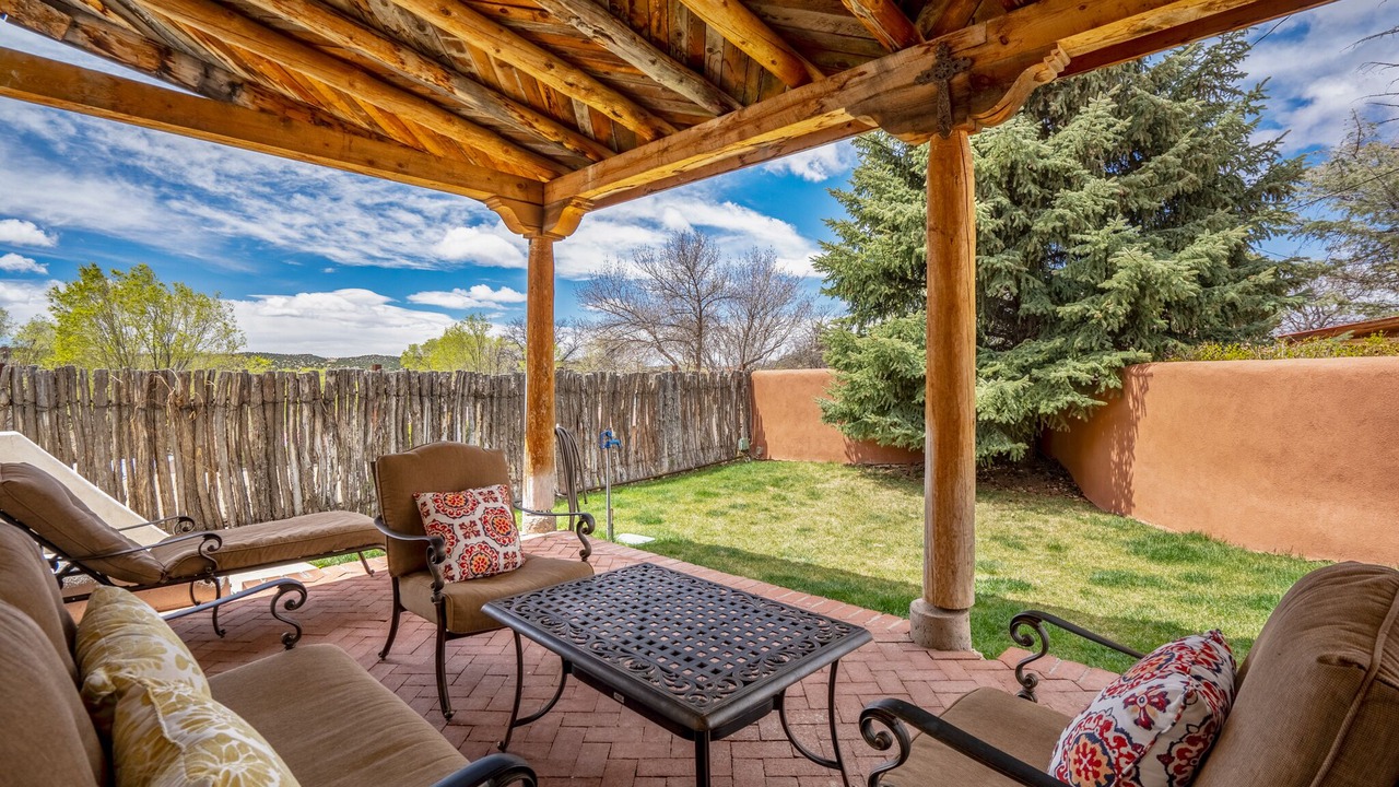 Photo of Patio Balcony in Tesuque