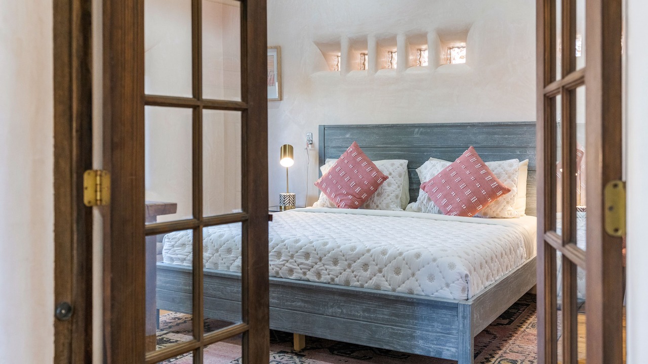 Photo of Bedroom in Tesuque