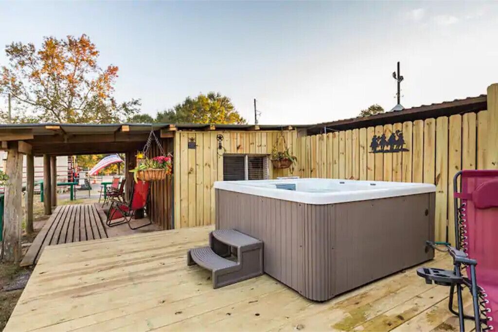 Photo of Outdoor in Voth