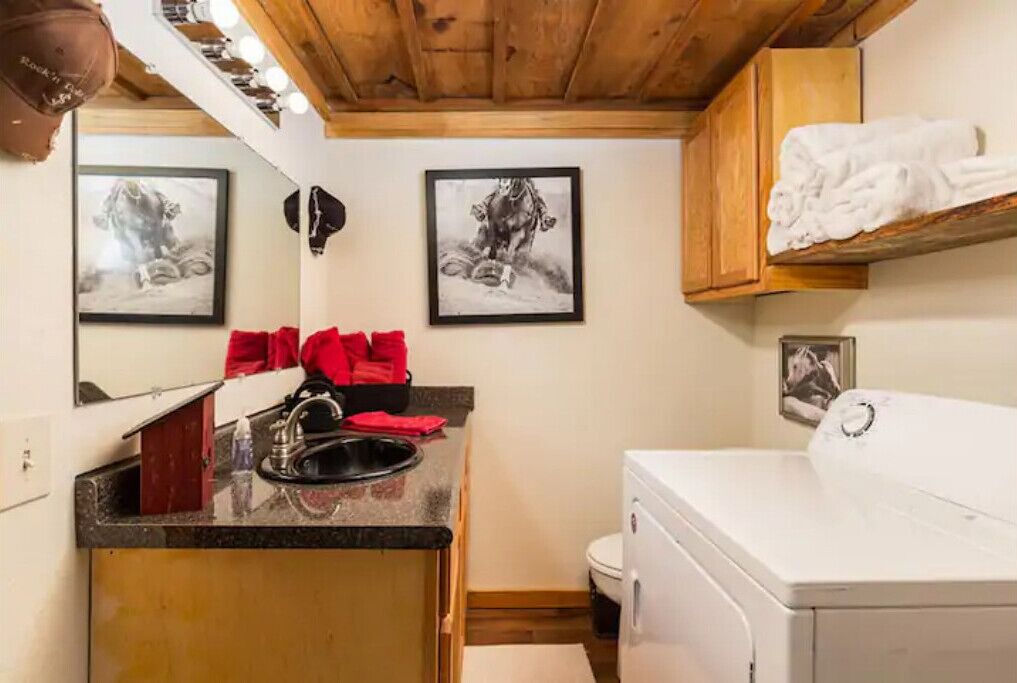 Photo of Bathroom in Voth