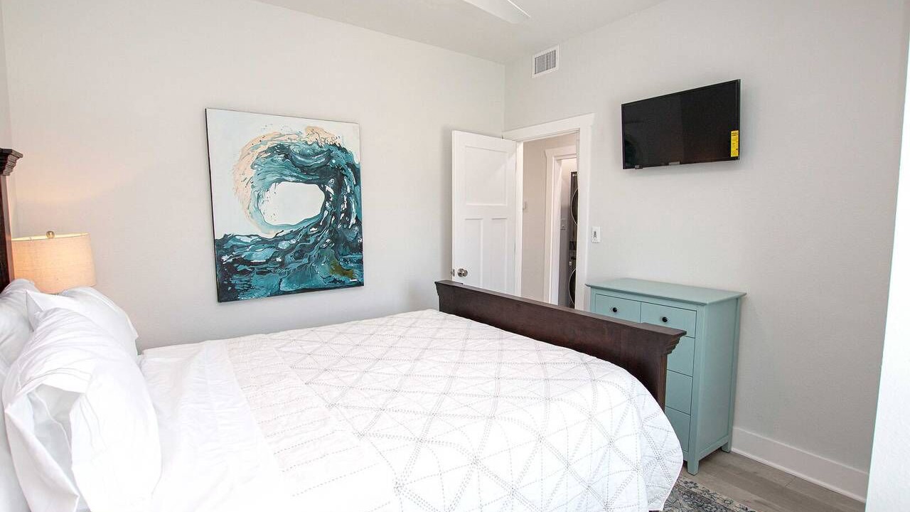 Photo of Bedroom in Carova Beach
