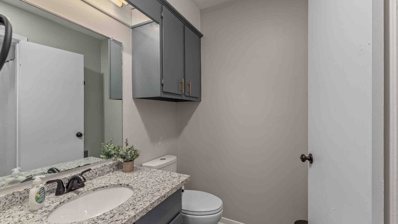 Photo of Bathroom in Southwood Valley