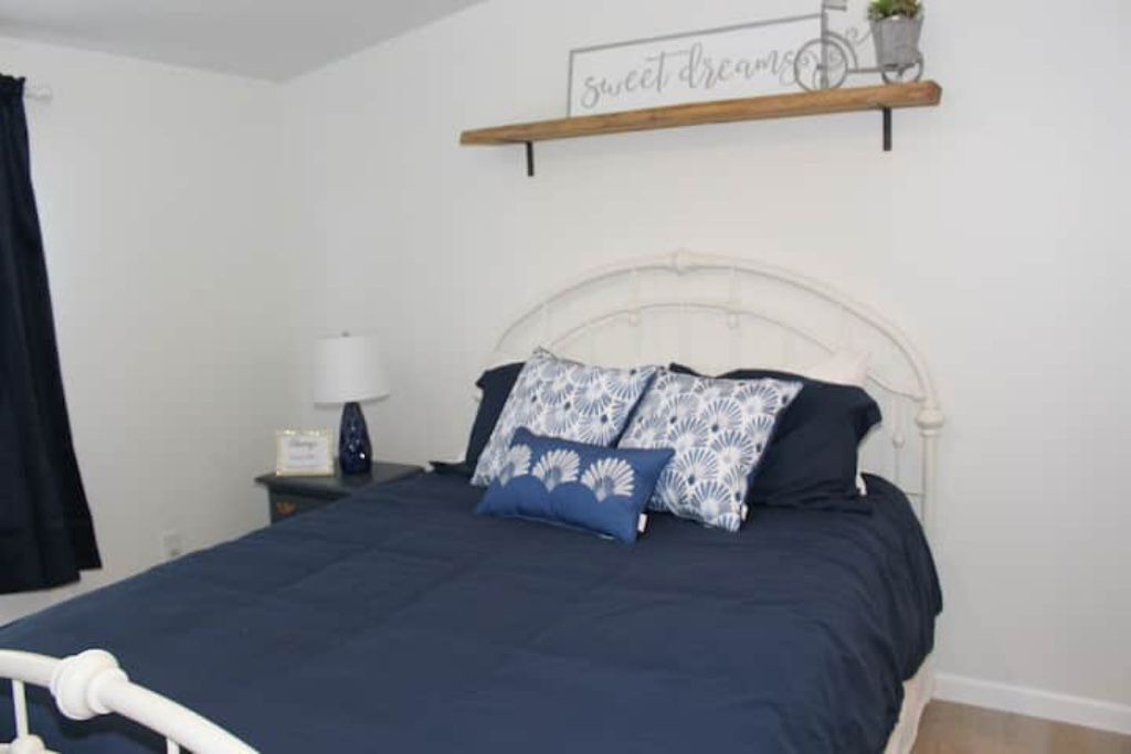 Photo of Bedroom in Goode