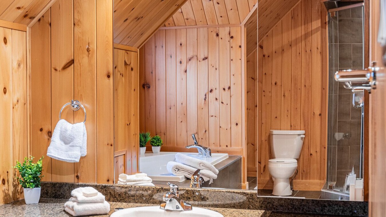 Photo of Bathroom in Fiddler Lake Resort