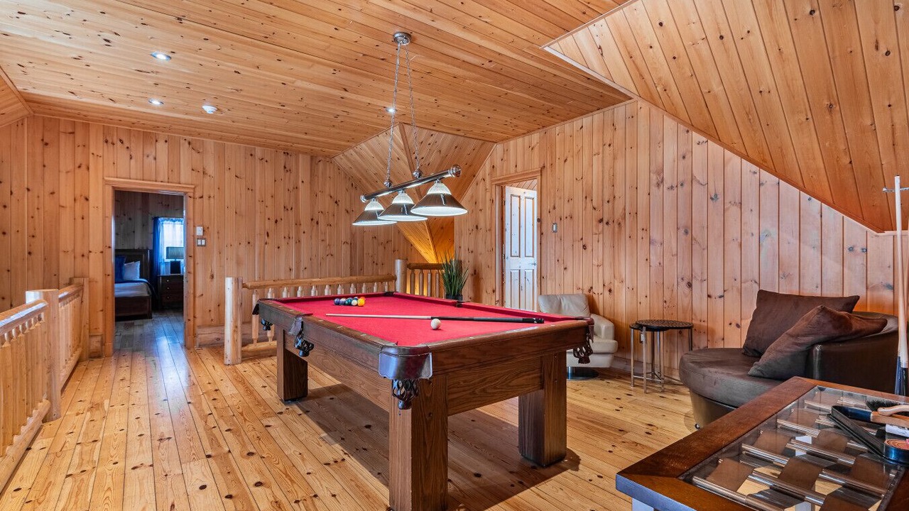 Photo of Bedroom in Fiddler Lake Resort
