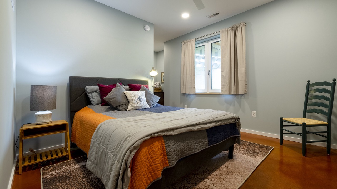 Photo of Bedroom in Blacksburg