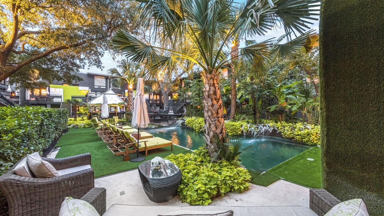 Photo of Patio Balcony in Old East Dallas